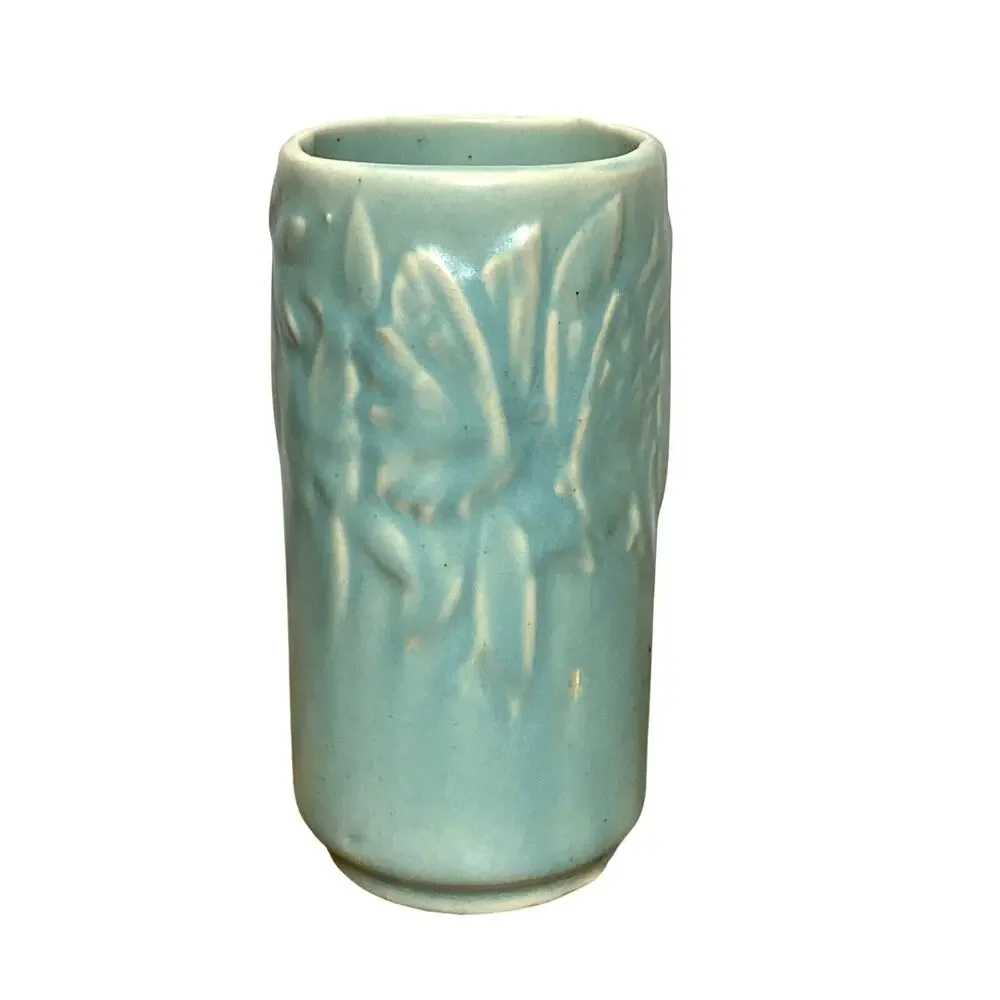 Vintage 1942 Nelson McCoy Blue Butterfly Vase 6